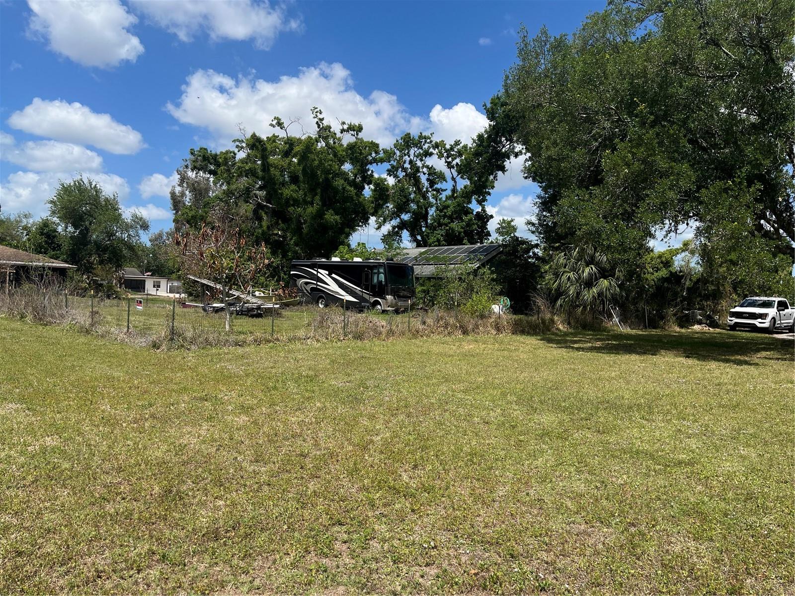 MEADOW LAKES - Residential