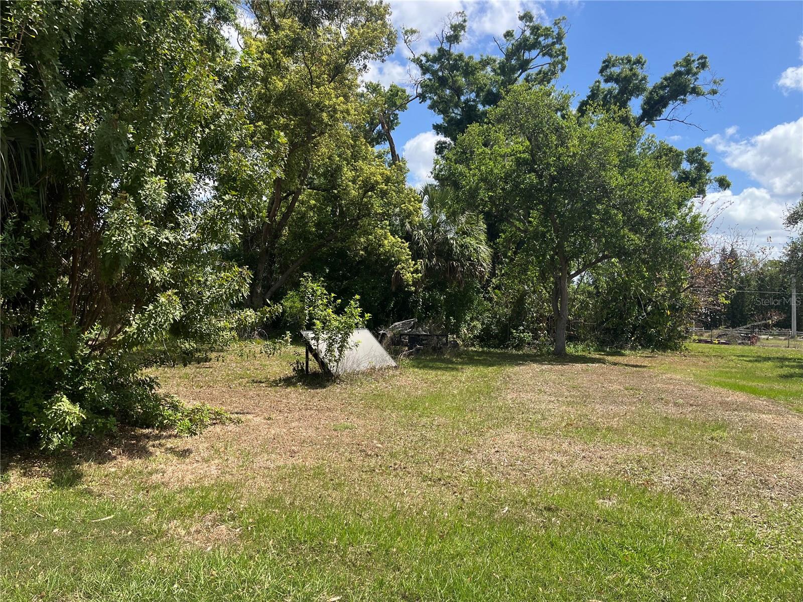 MEADOW LAKES - Residential