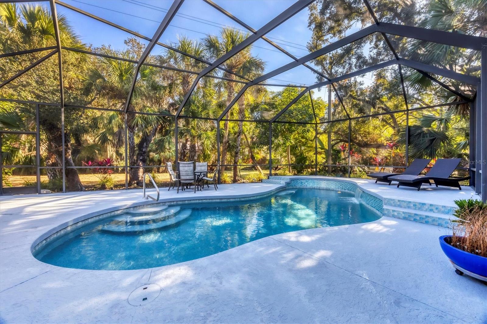 TIMBERLAKES - Residential