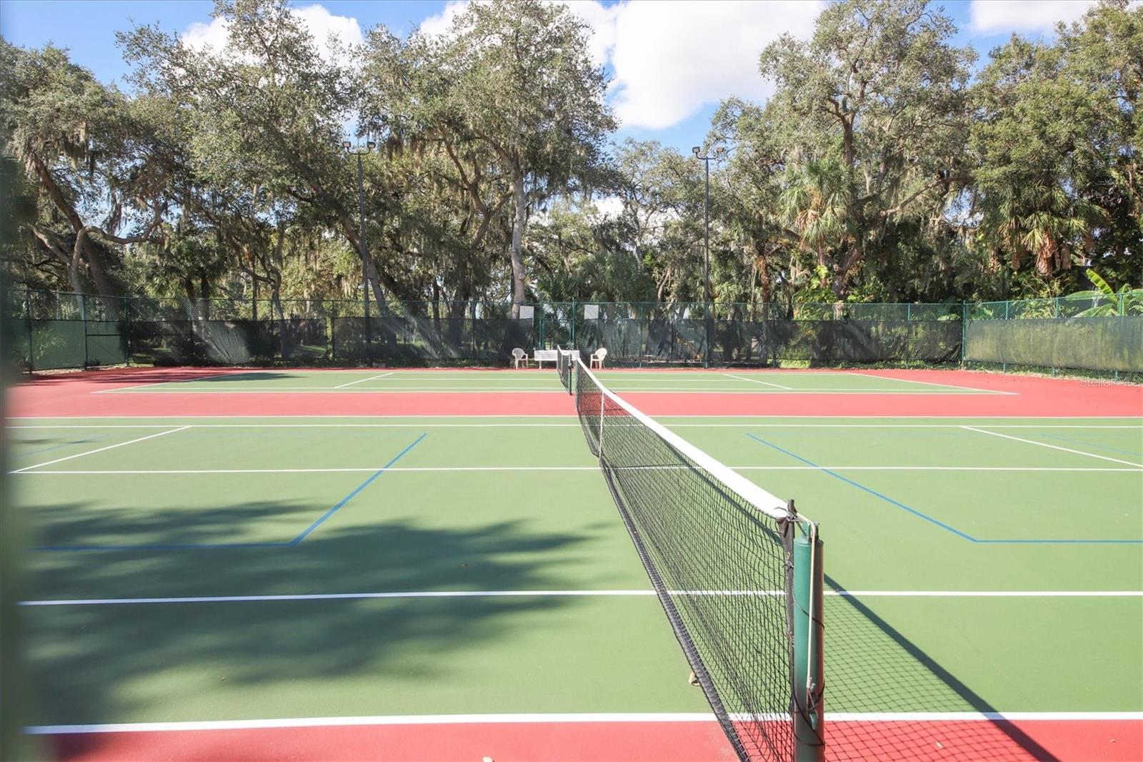 TIMBERLAKES - Residential