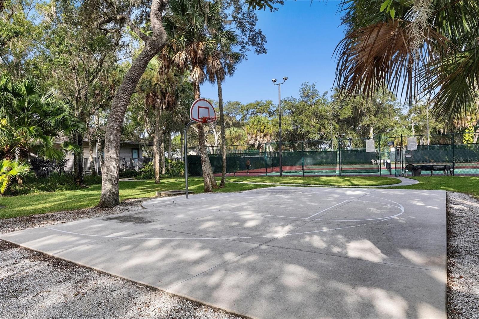 TIMBERLAKES - Residential