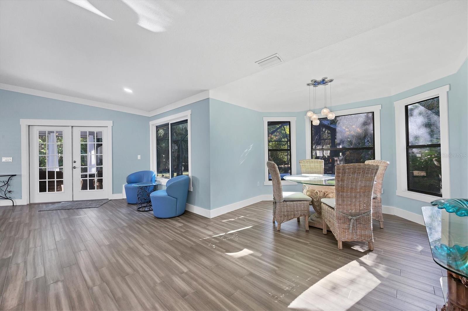 TIMBERLAKES - Residential