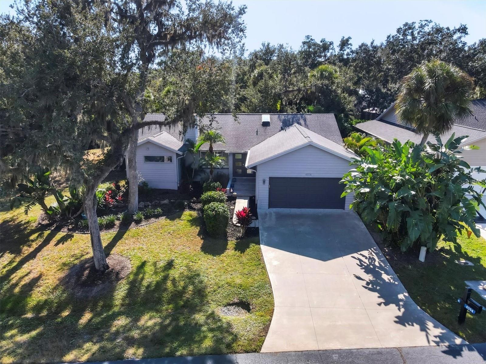 TIMBERLAKES - Residential