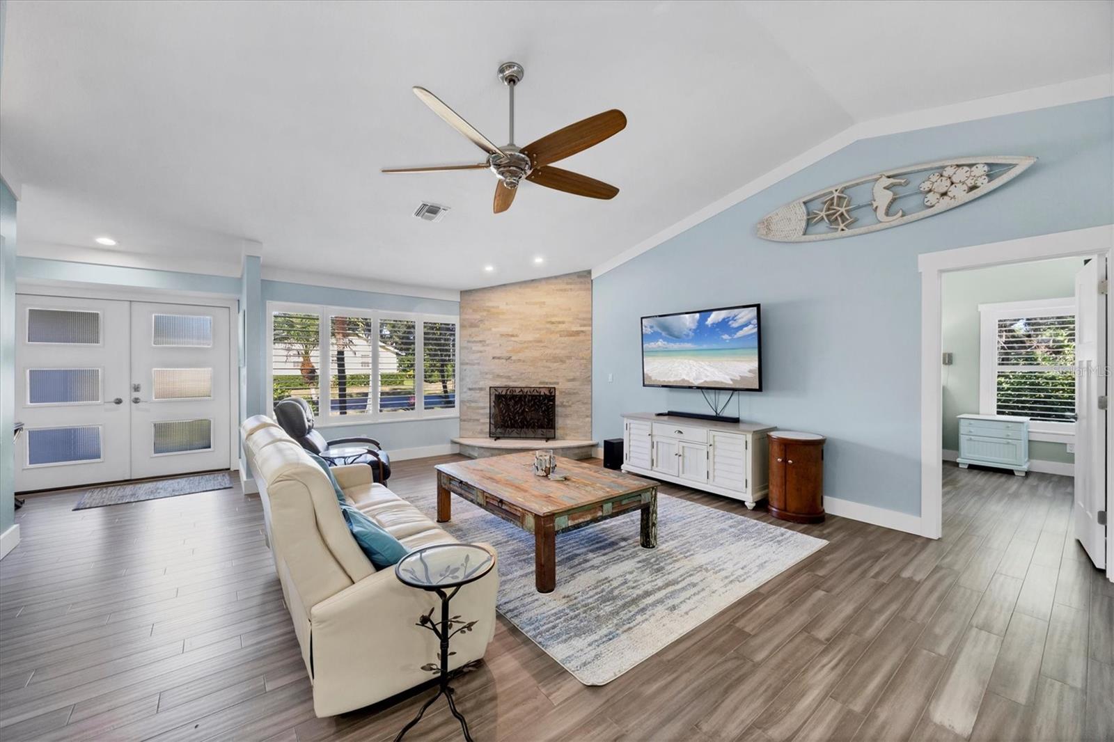 TIMBERLAKES - Residential