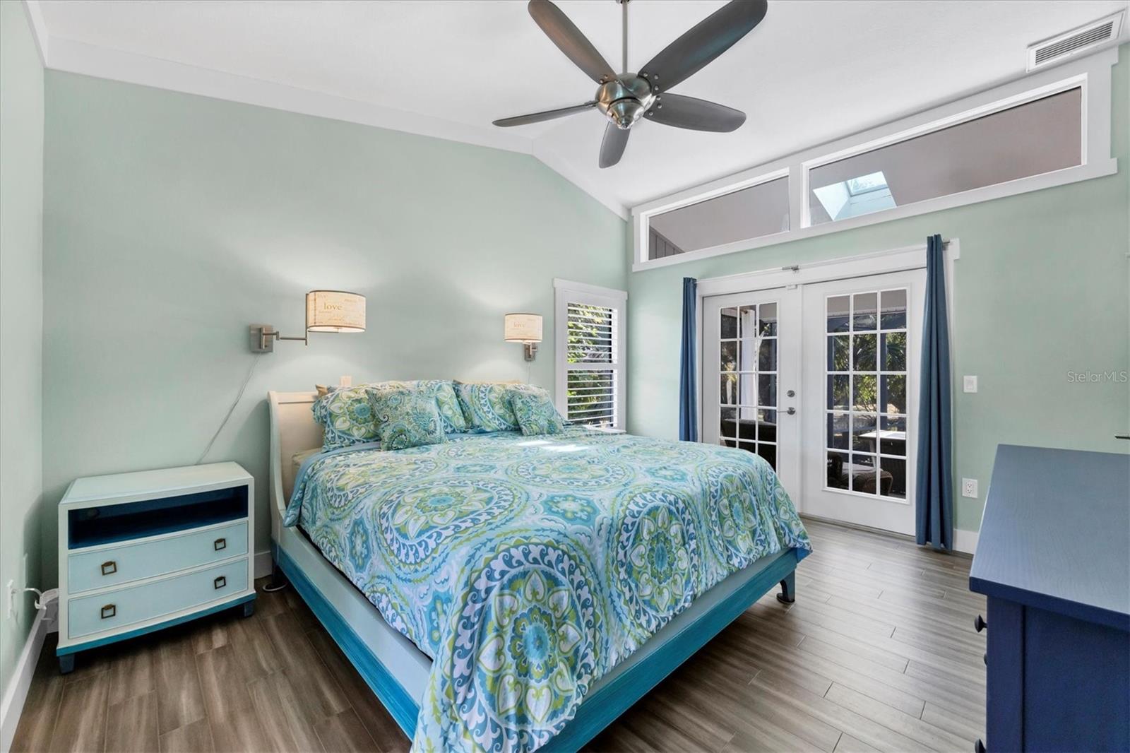 TIMBERLAKES - Residential