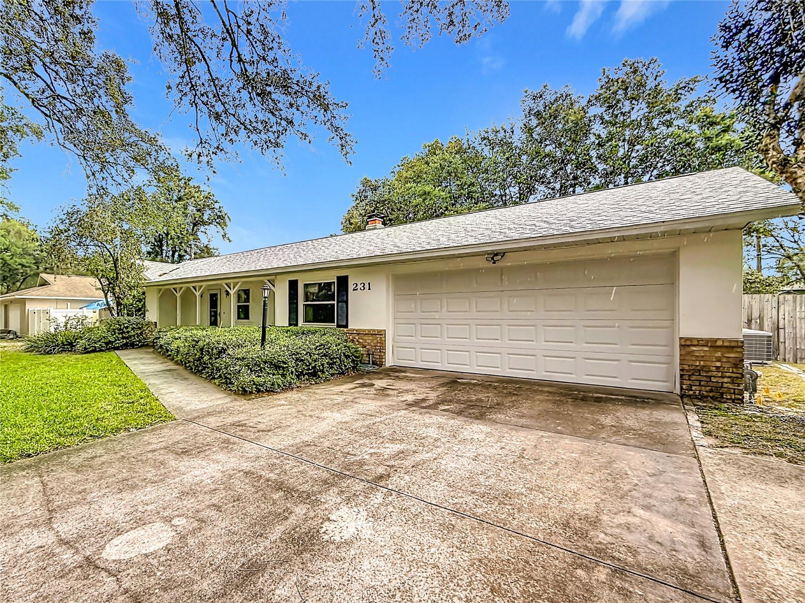 231 SE 52ND COURT