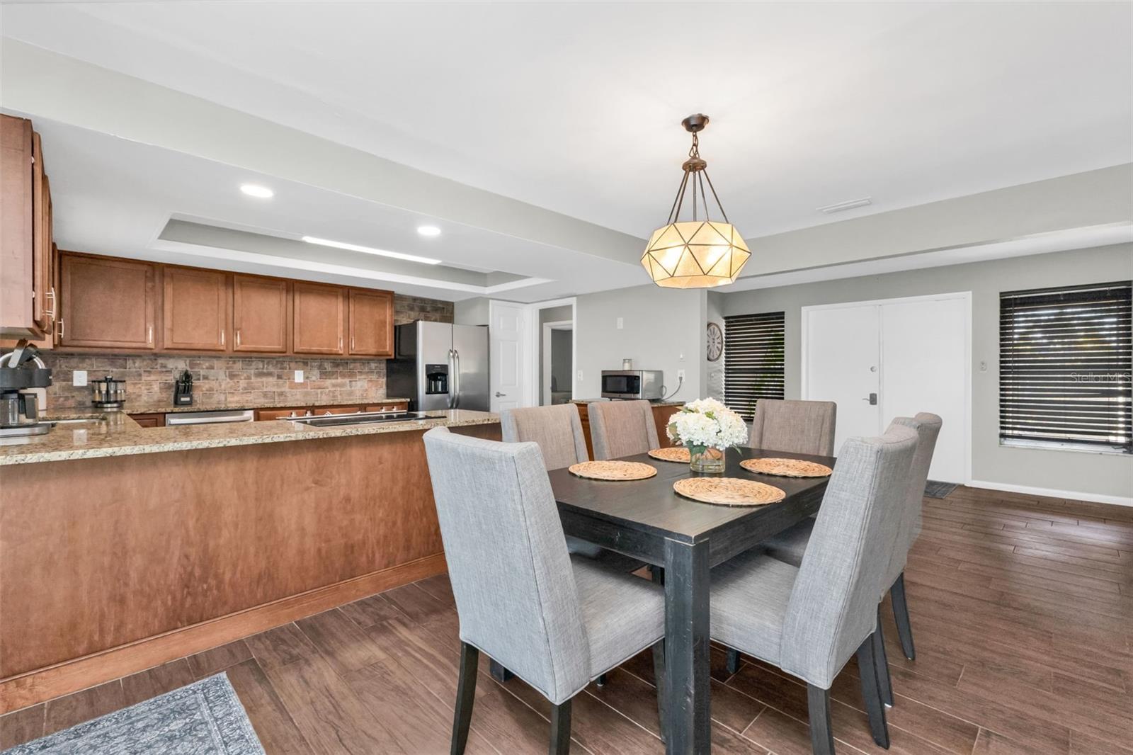 ROTONDA WEST OAKLAND HILLS - Residential