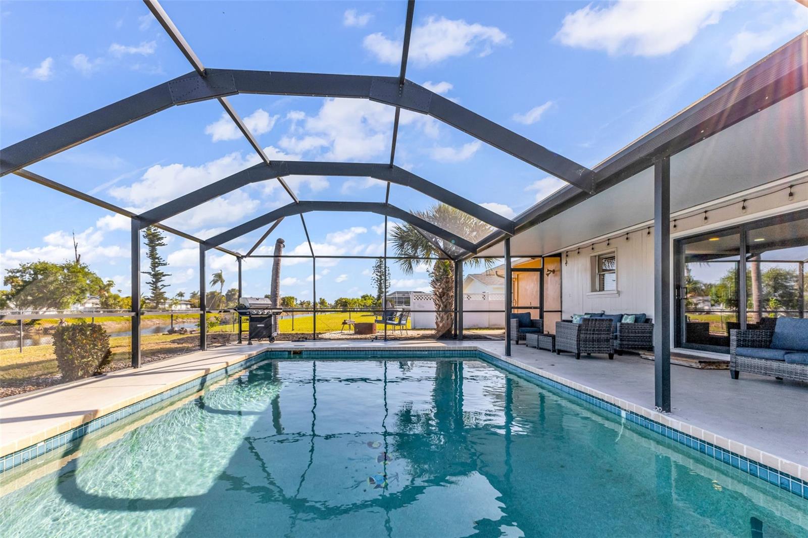 ROTONDA WEST OAKLAND HILLS - Residential