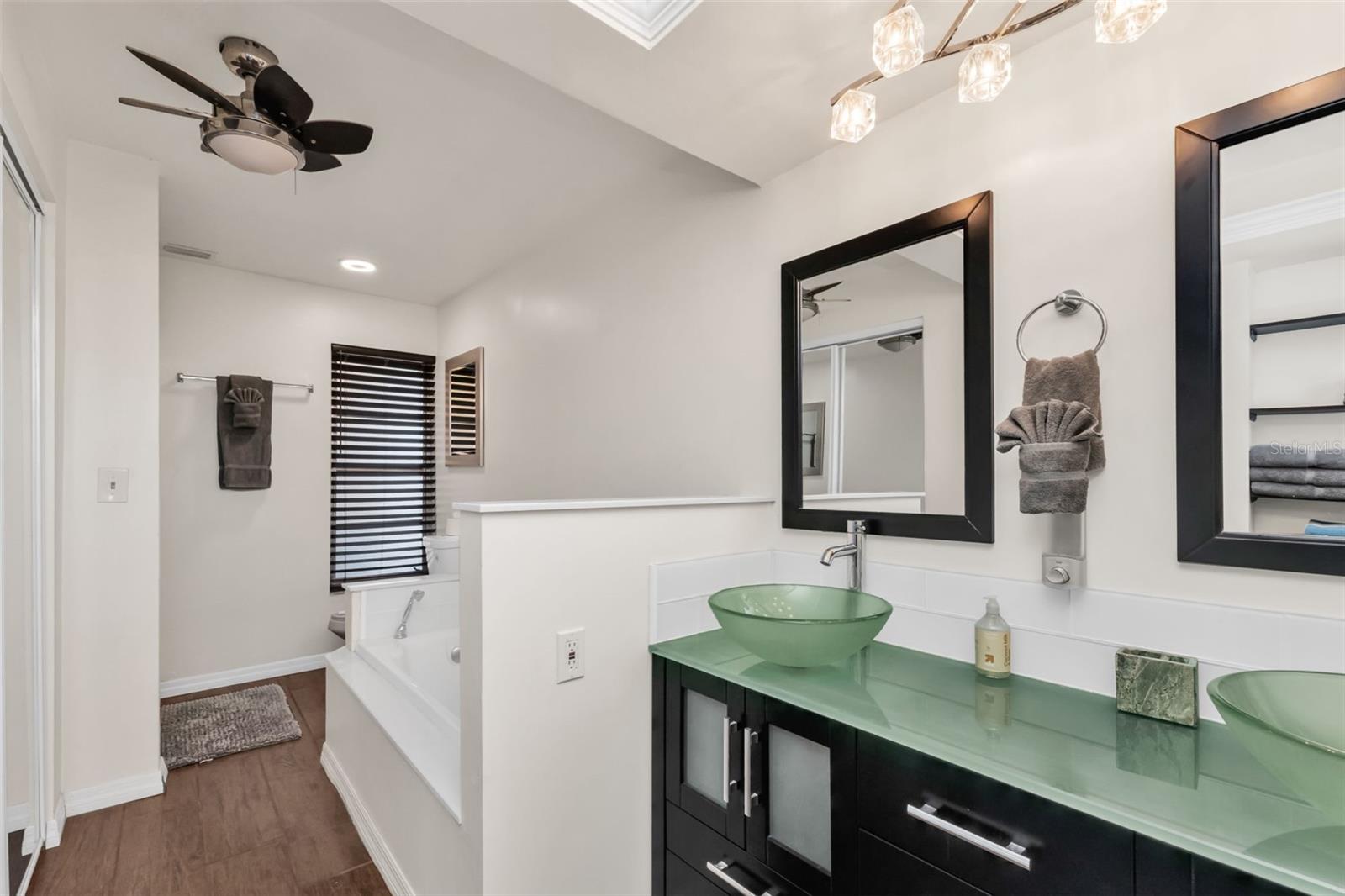 ROTONDA WEST OAKLAND HILLS - Residential