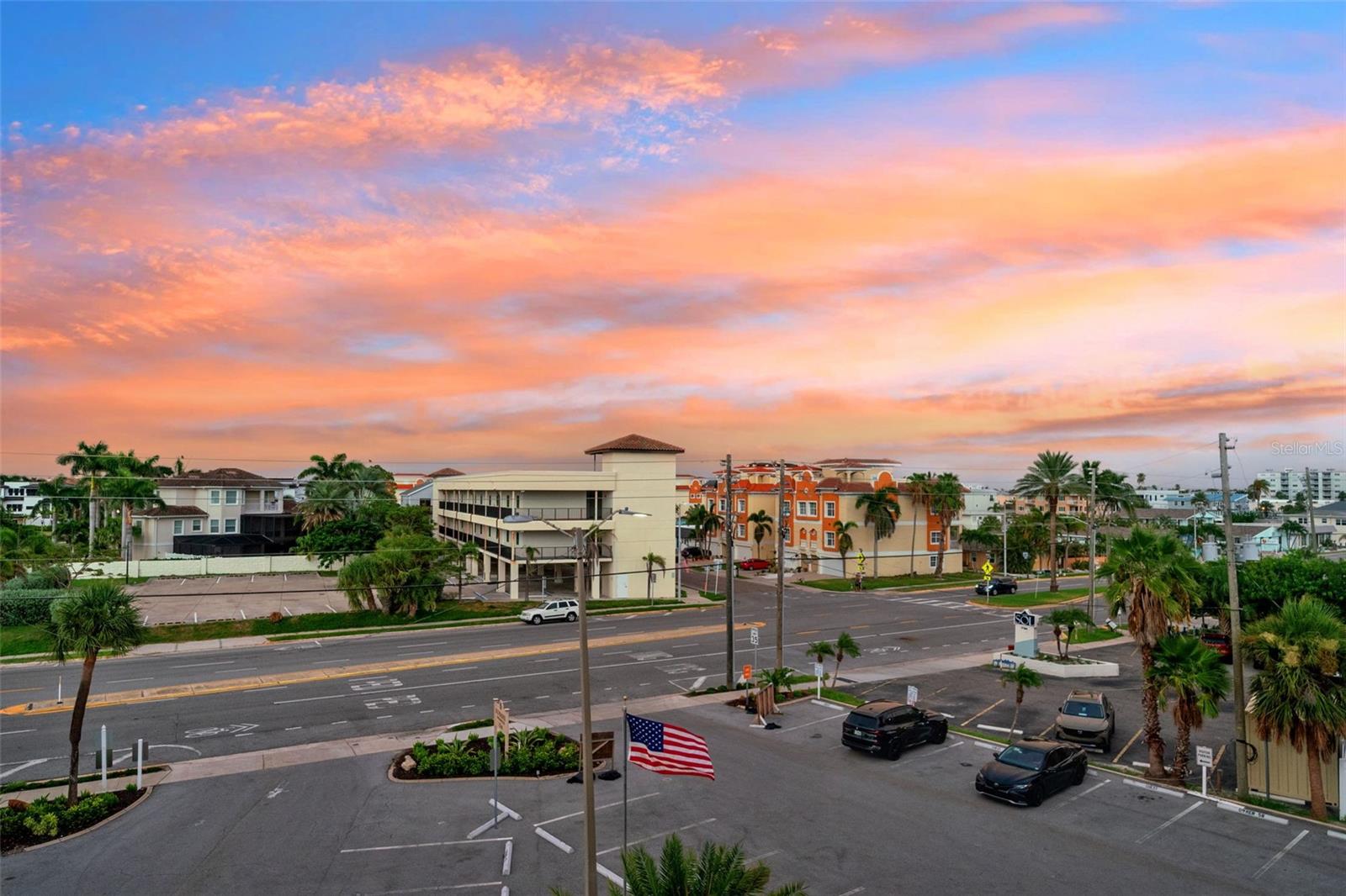 GULF MARINER THE CONDO - Residential