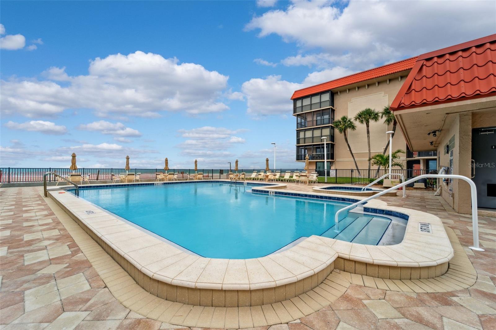 GULF MARINER THE CONDO - Residential