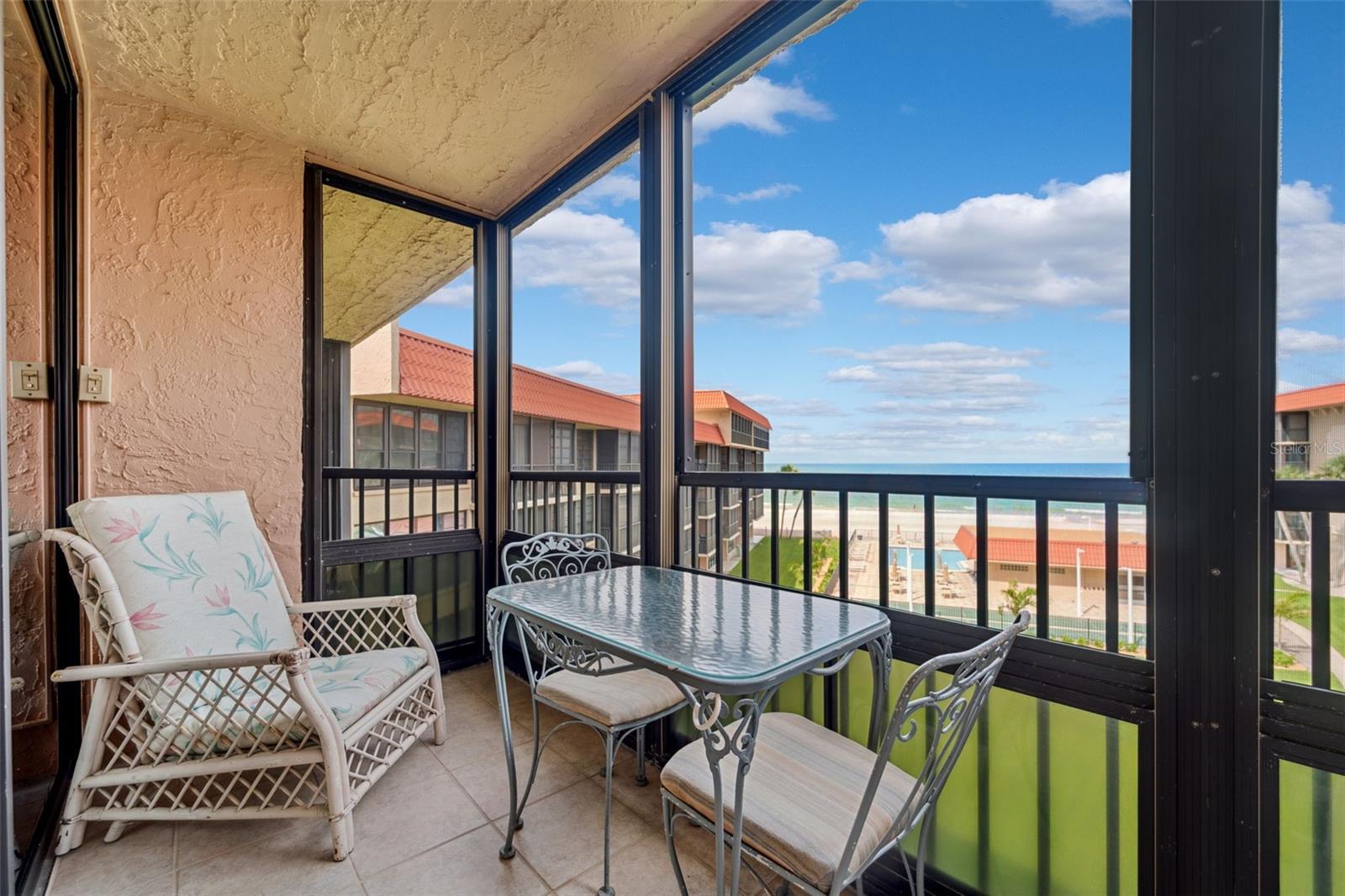 GULF MARINER THE CONDO - Residential