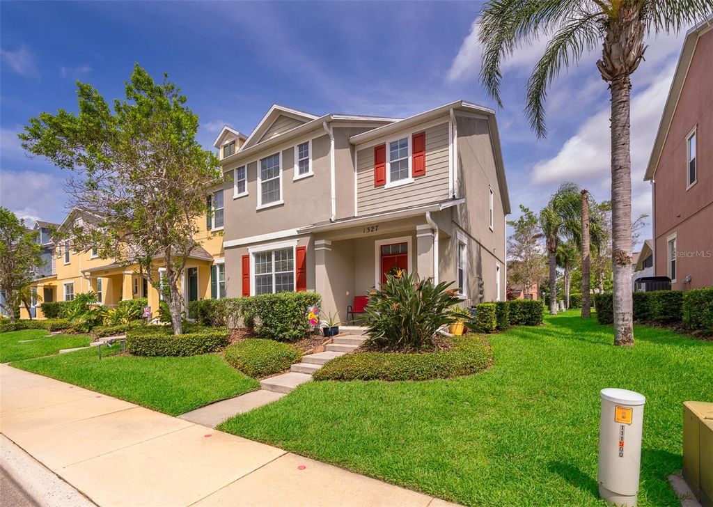 Photo of 1327 Alston Bay Boulevard, Apopka, FL 32703 (MLS # O6393310)