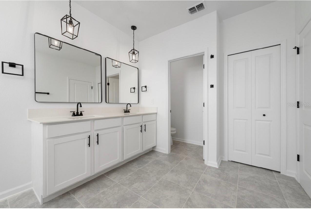 TRACT X - Residential Lease