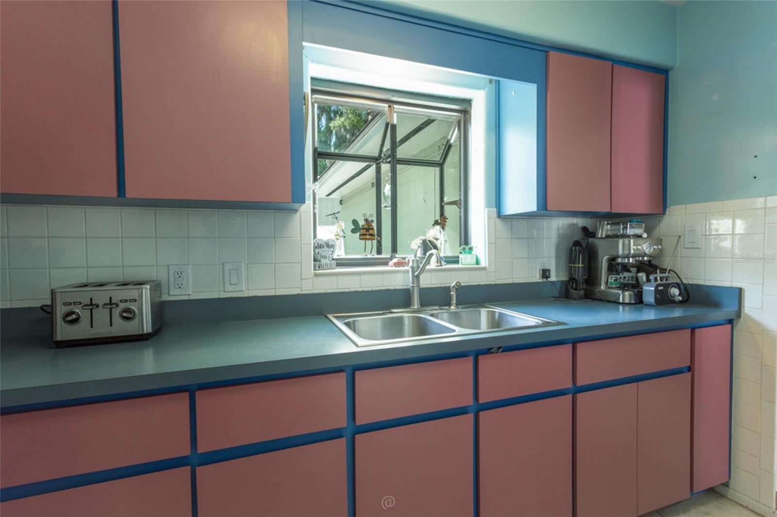 LAISY & BASSO RESUB - Residential