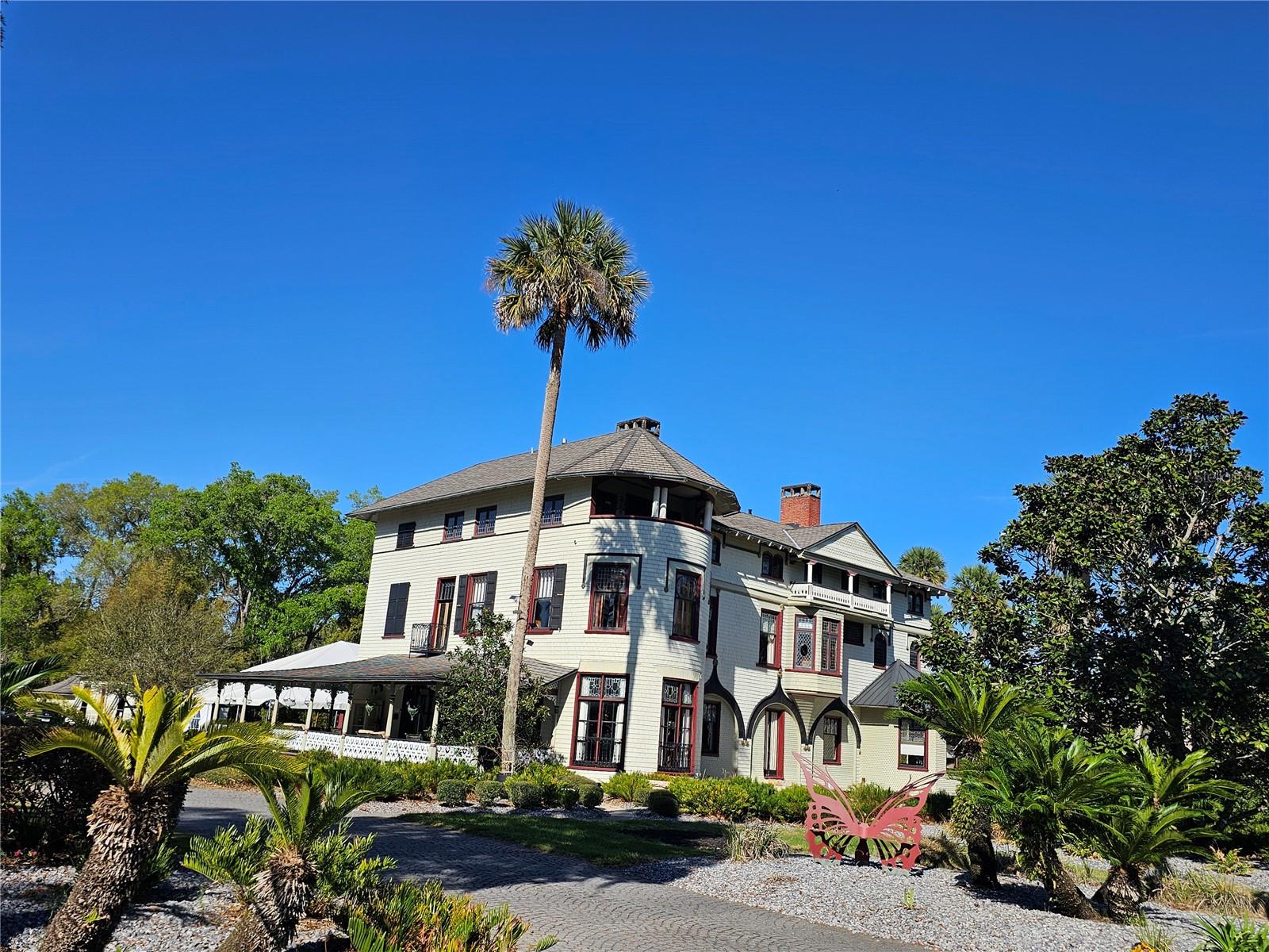 LAISY & BASSO RESUB - Residential