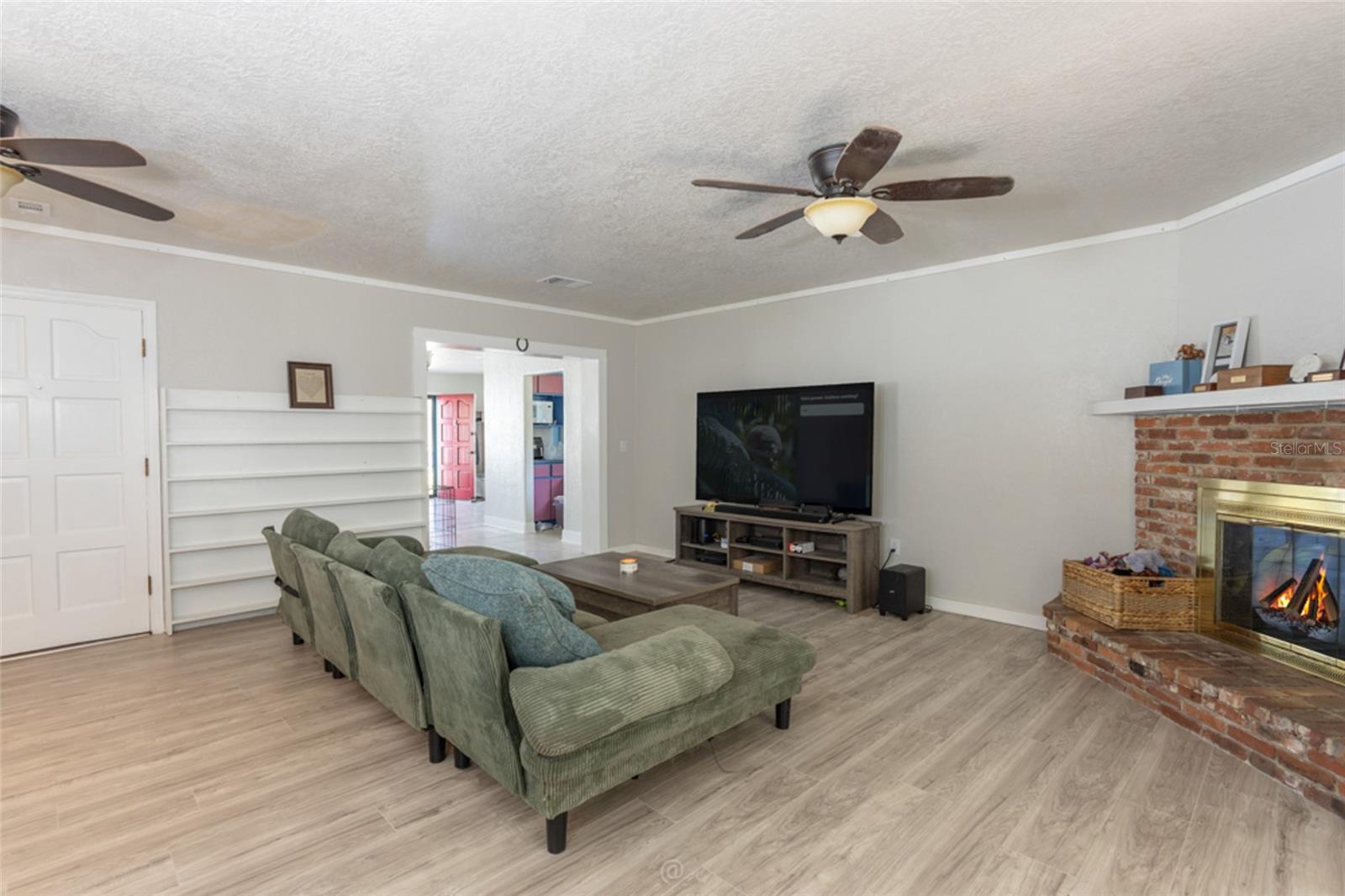 LAISY & BASSO RESUB - Residential