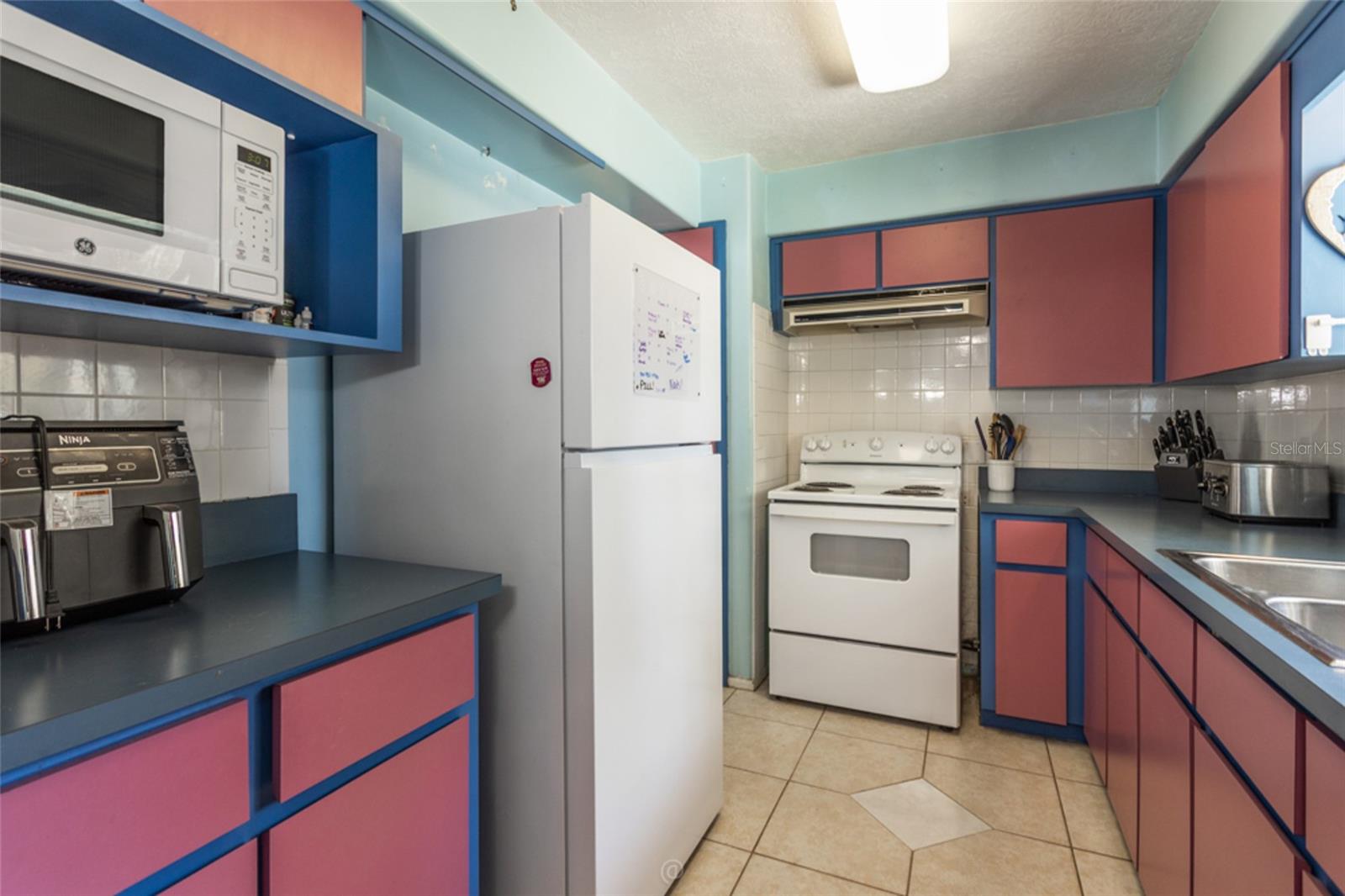 LAISY & BASSO RESUB - Residential