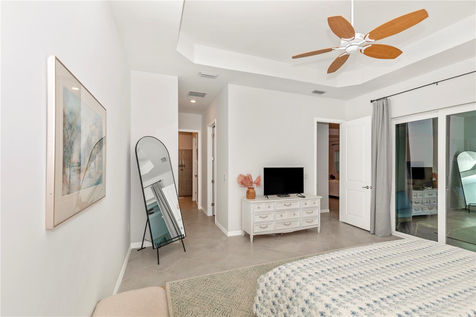 WELLEN PARK GOLF & COUNTRY CLUB - Residential Lease