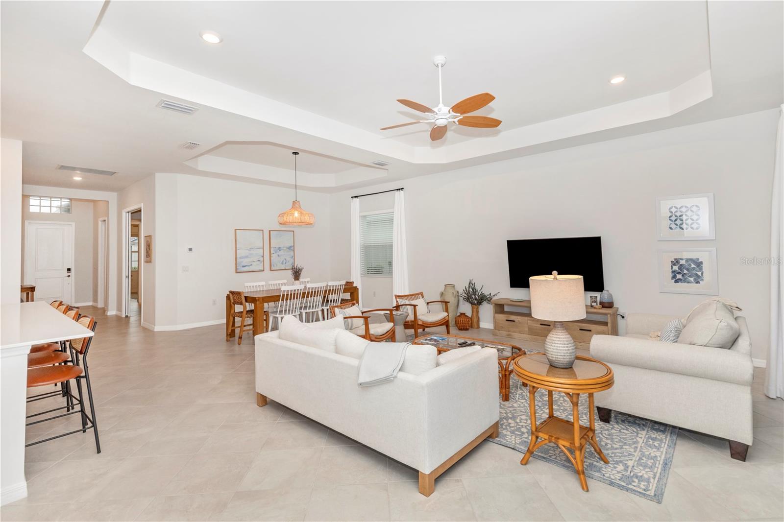 WELLEN PARK GOLF & COUNTRY CLUB - Residential Lease