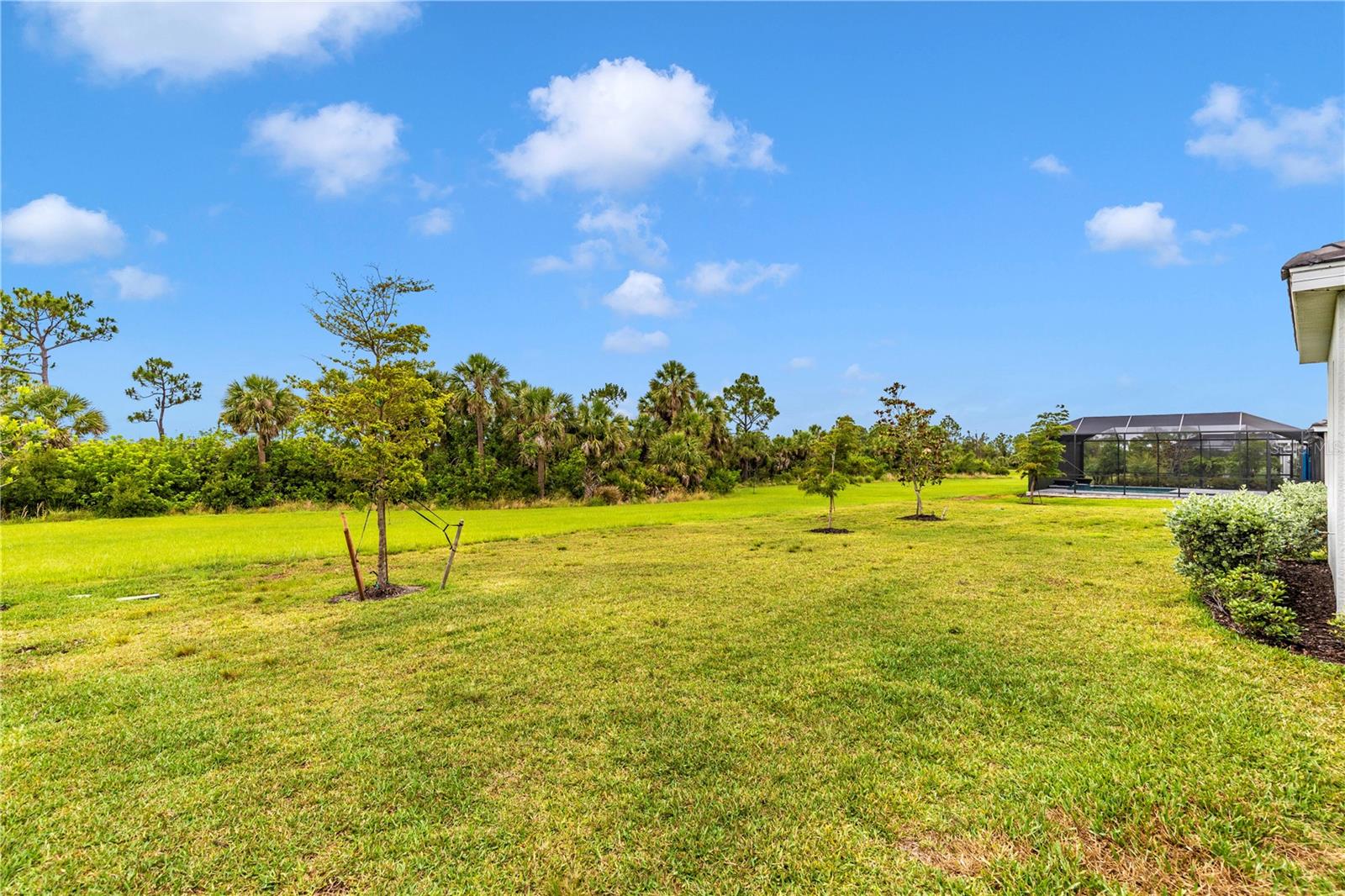 WELLEN PARK GOLF & COUNTRY CLUB - Residential Lease