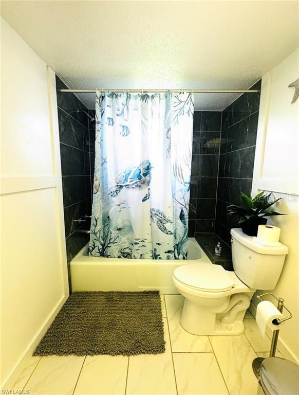 CHARLOTTE PARK - Residential