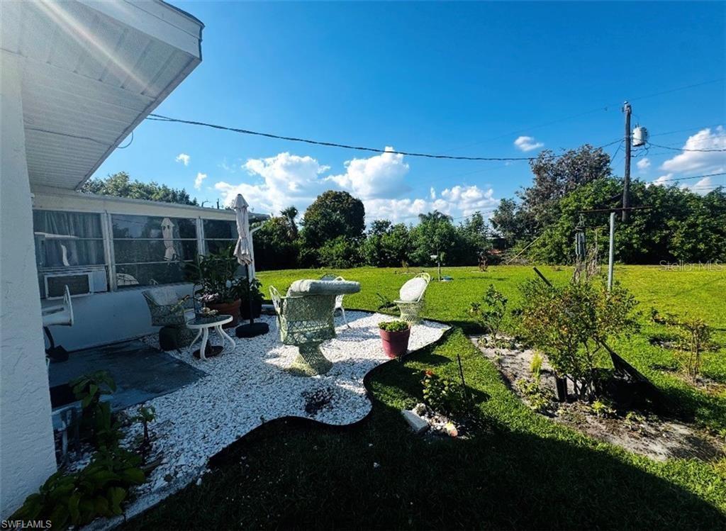 CHARLOTTE PARK - Residential