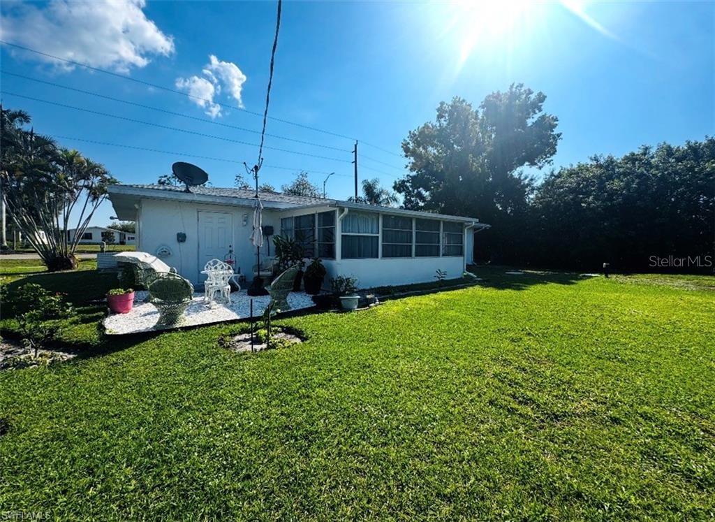 CHARLOTTE PARK - Residential