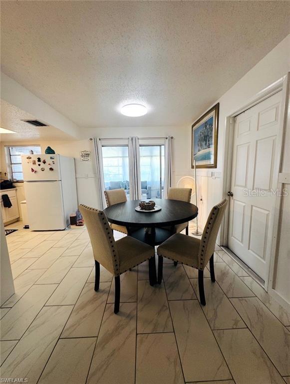 CHARLOTTE PARK - Residential