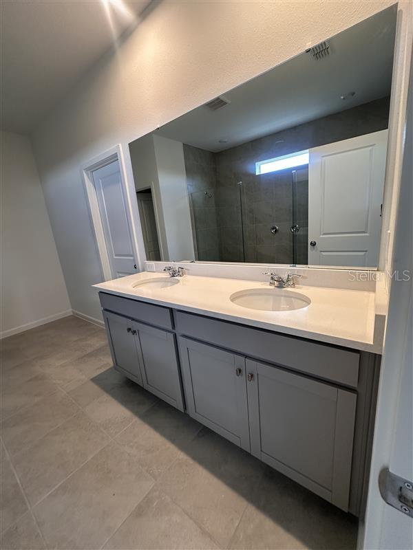 RAINWOOD - Residential