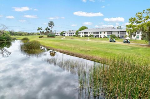 936 CAPRI ISLES BOULEVARD 205 VENICE FL 34292
