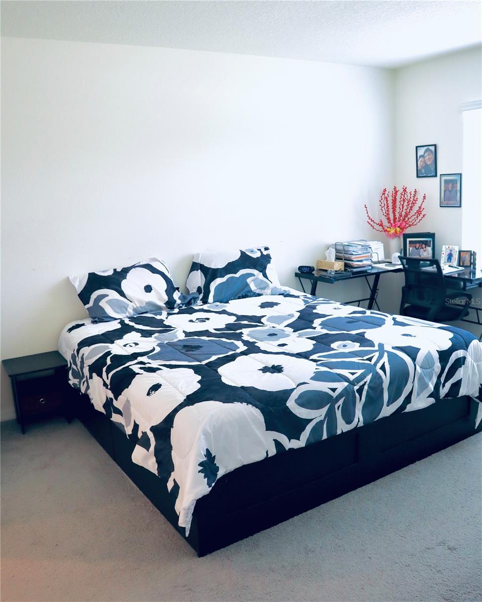 VILLAGES OF GLEN CREEK MC-1 - Residential