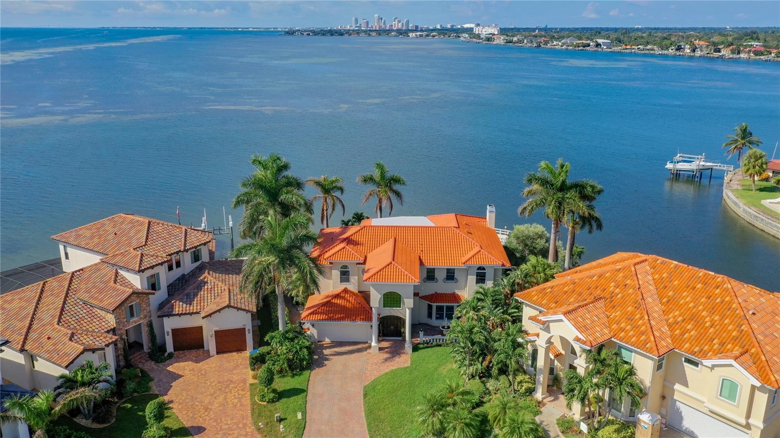 VENETIAN ISLES - Residential