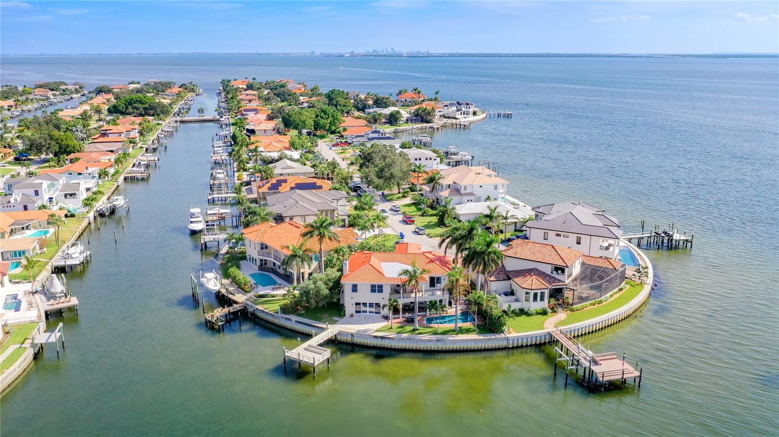VENETIAN ISLES - Residential