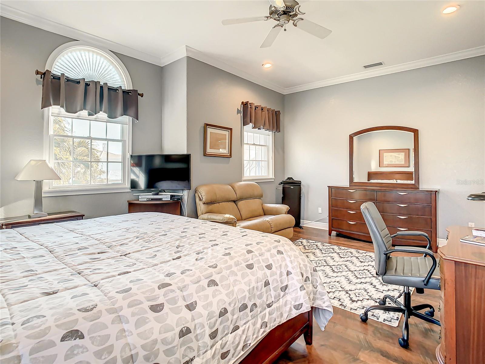 VENETIAN ISLES - Residential