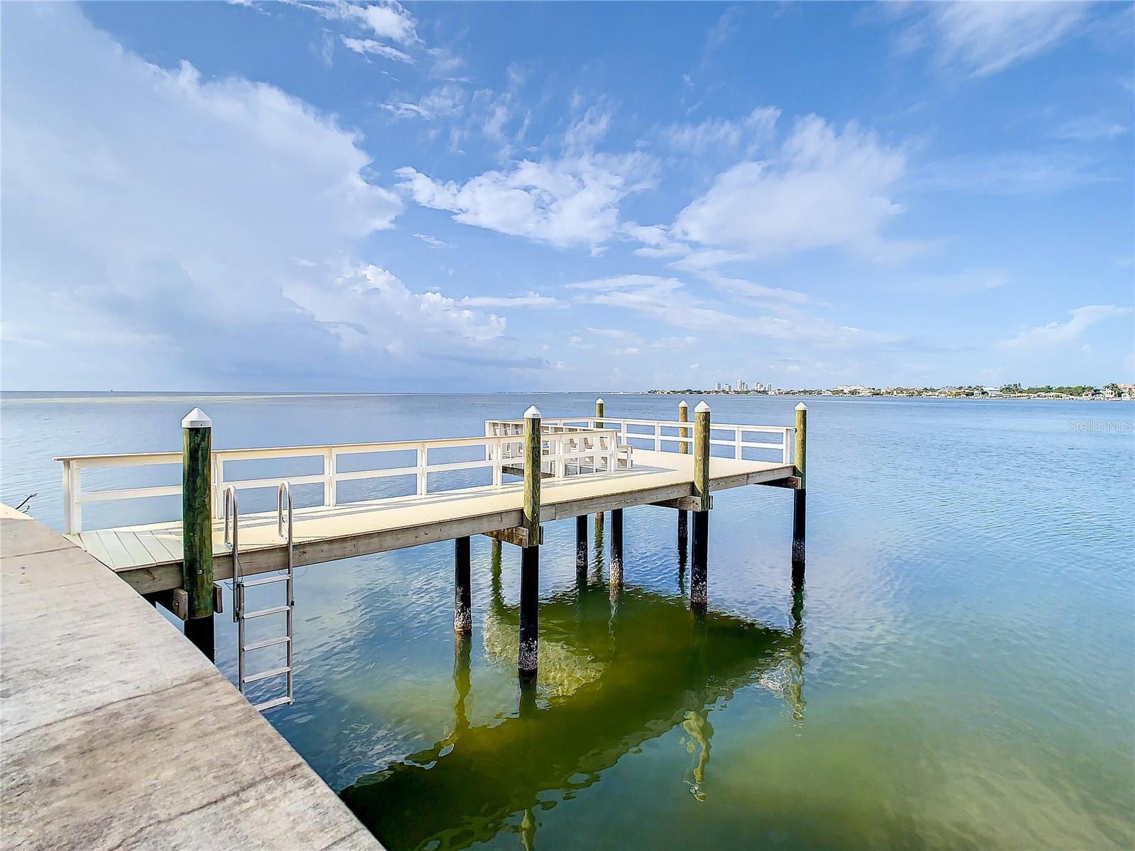 VENETIAN ISLES - Residential