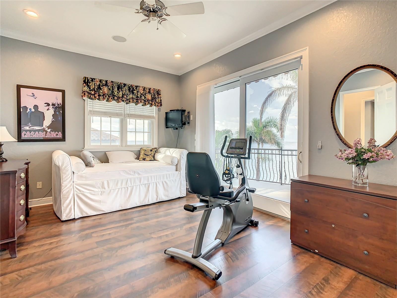 VENETIAN ISLES - Residential