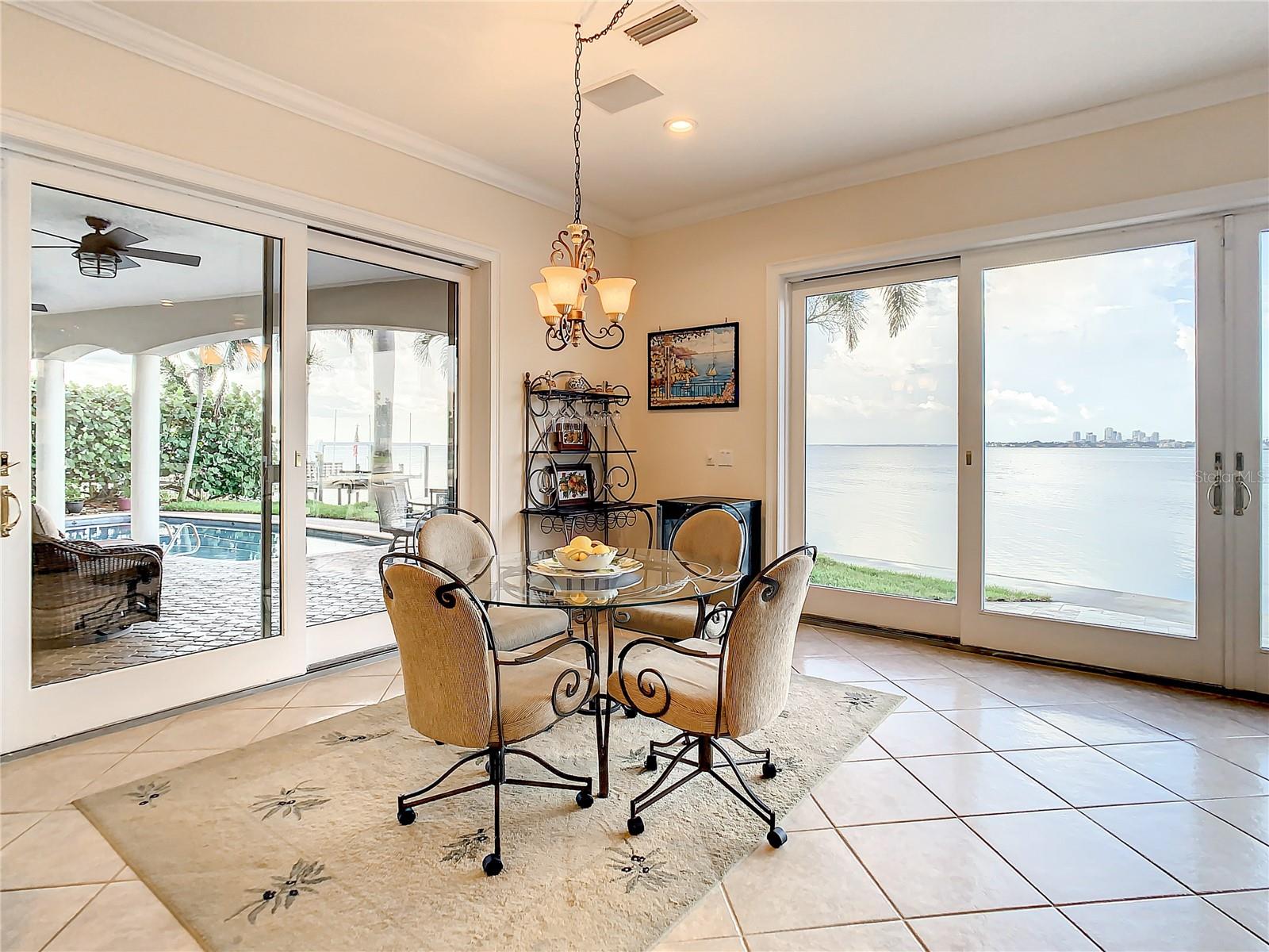 VENETIAN ISLES - Residential