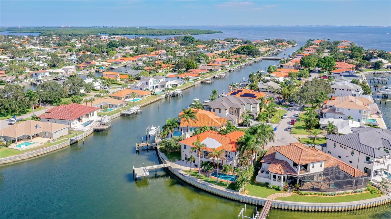 VENETIAN ISLES - Residential