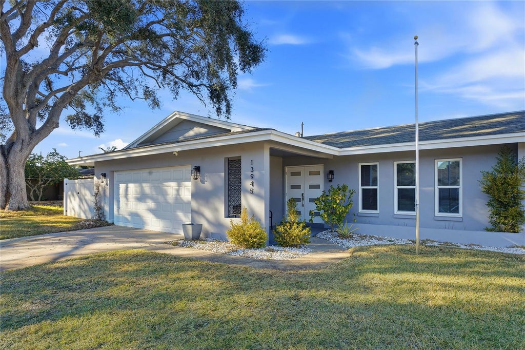 Photo of 13945 106th Avenue, Largo, FL 33774 (MLS # TB8550539)