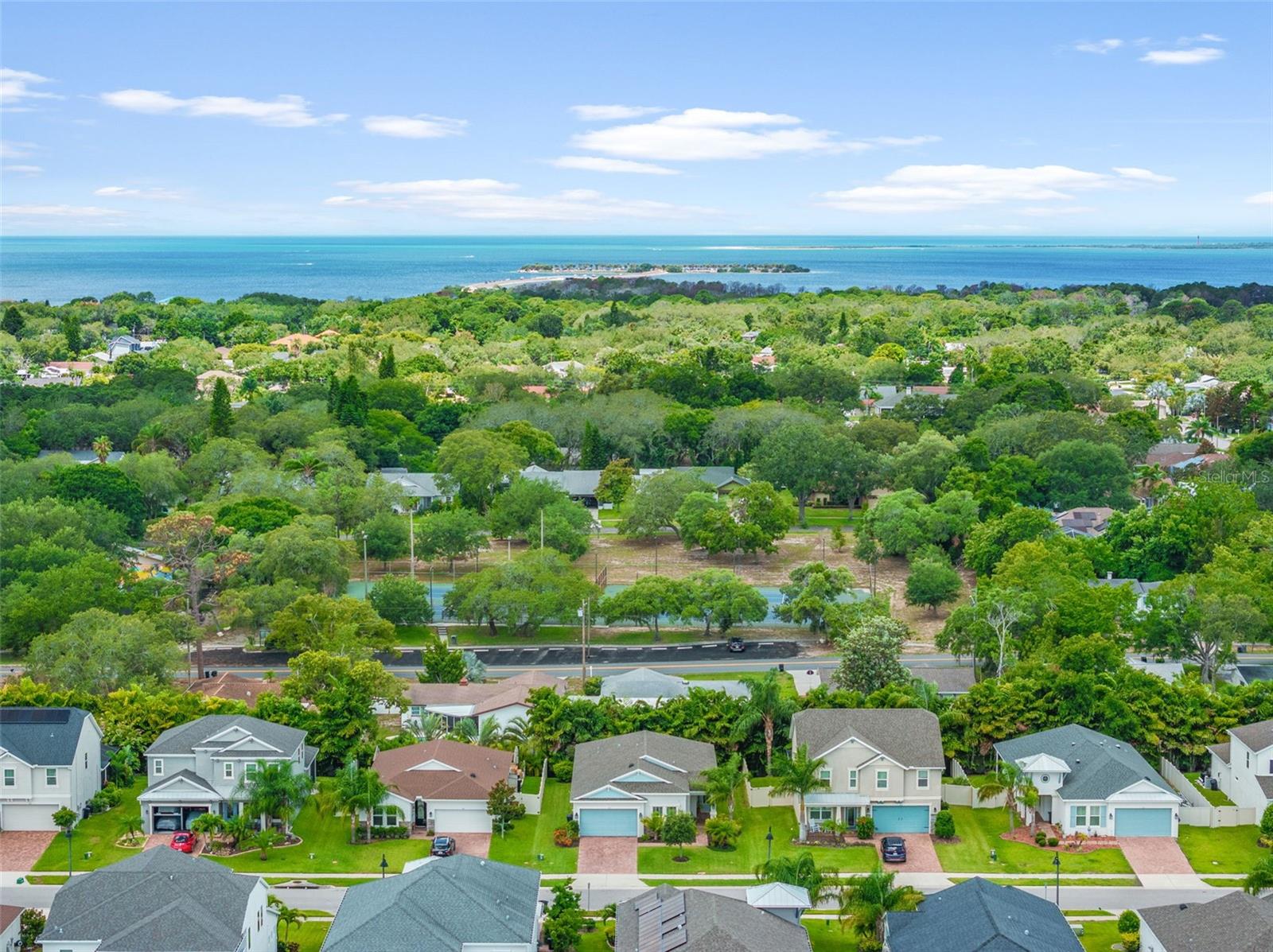BAYSHORE HEIGHTS - Residential