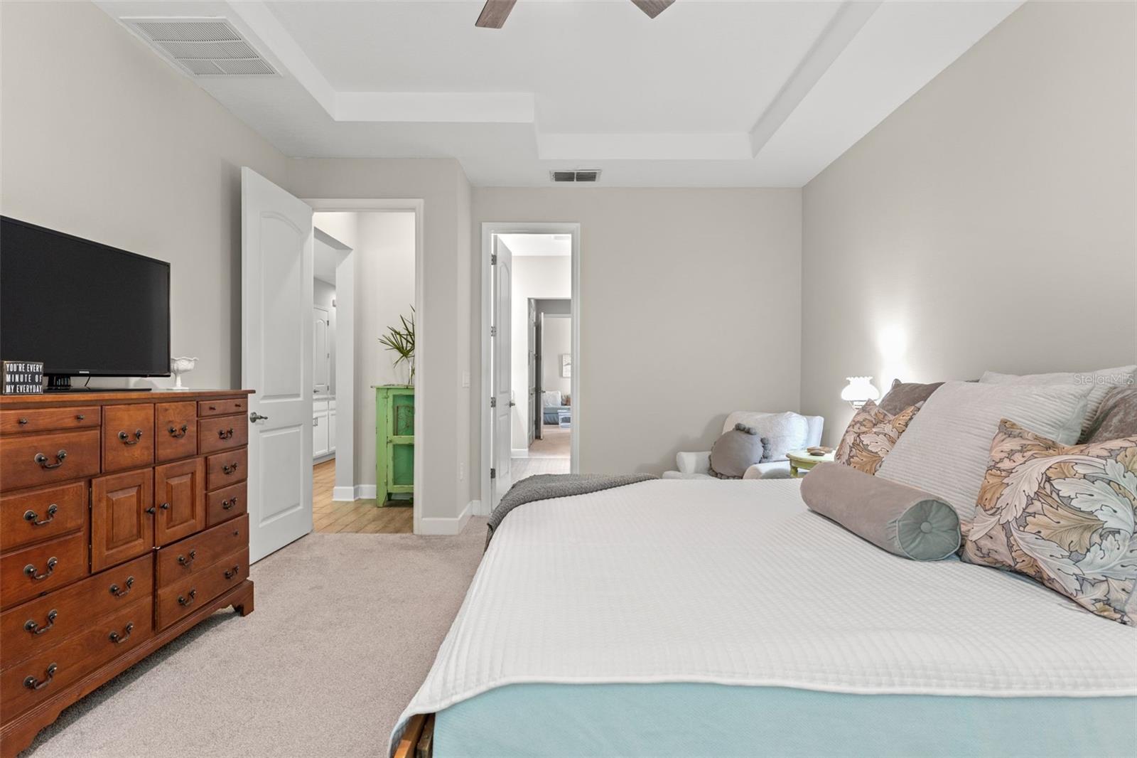 BAYSHORE HEIGHTS - Residential