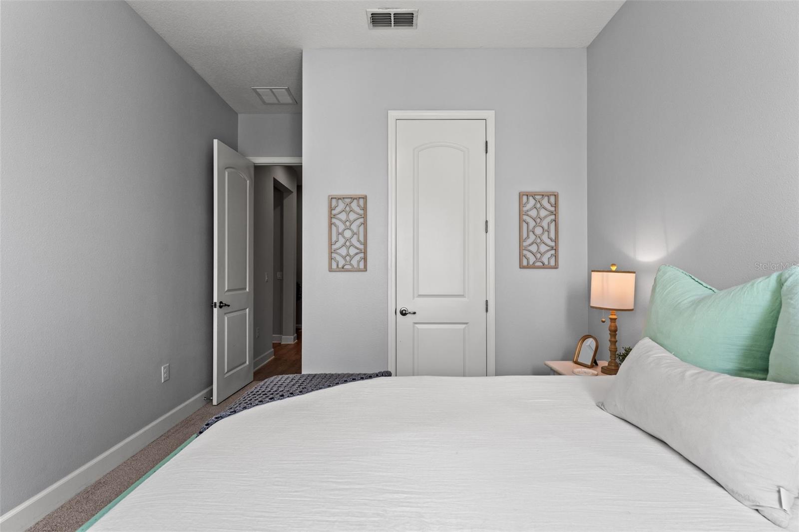 BAYSHORE HEIGHTS - Residential