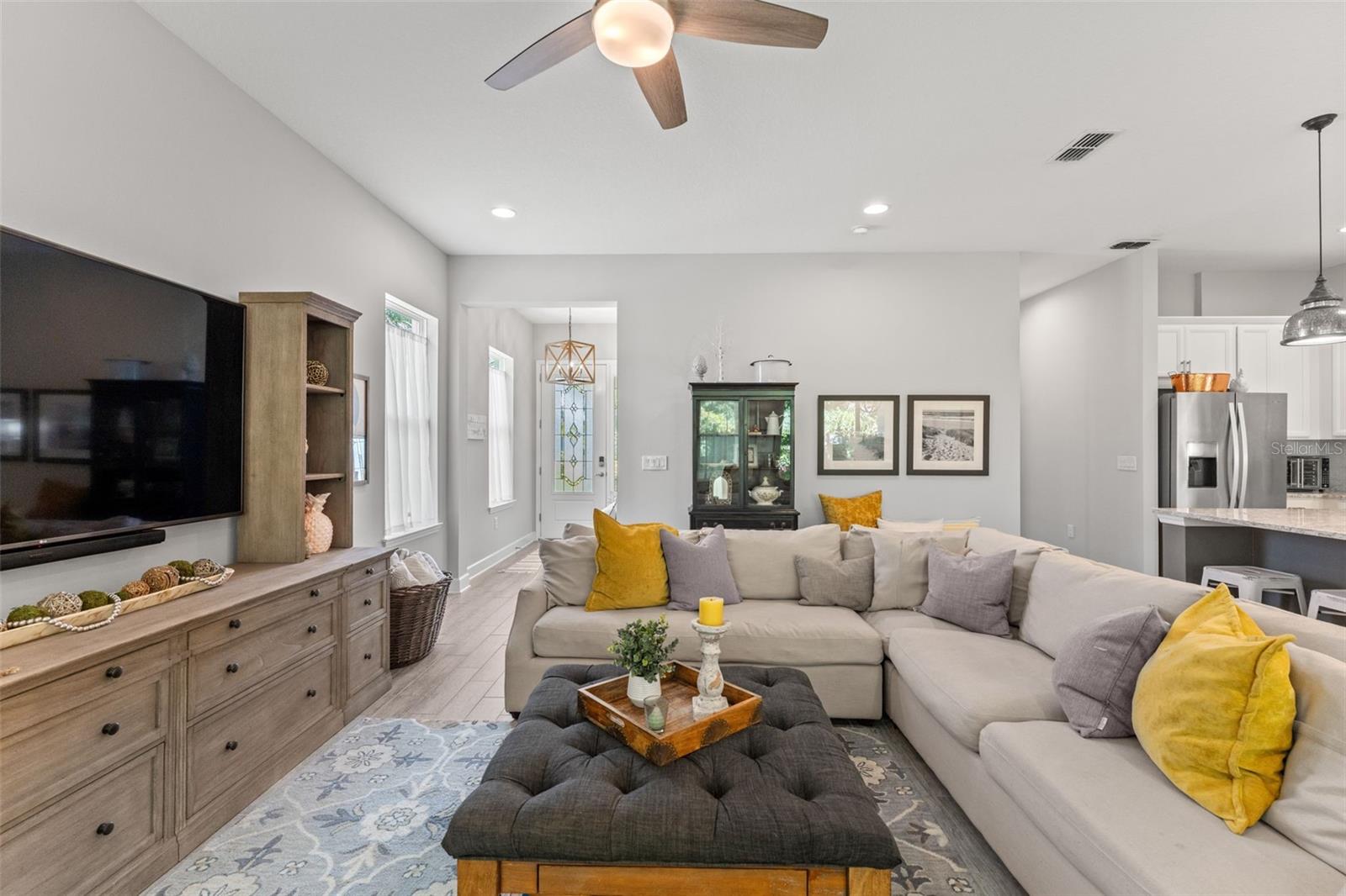 BAYSHORE HEIGHTS - Residential