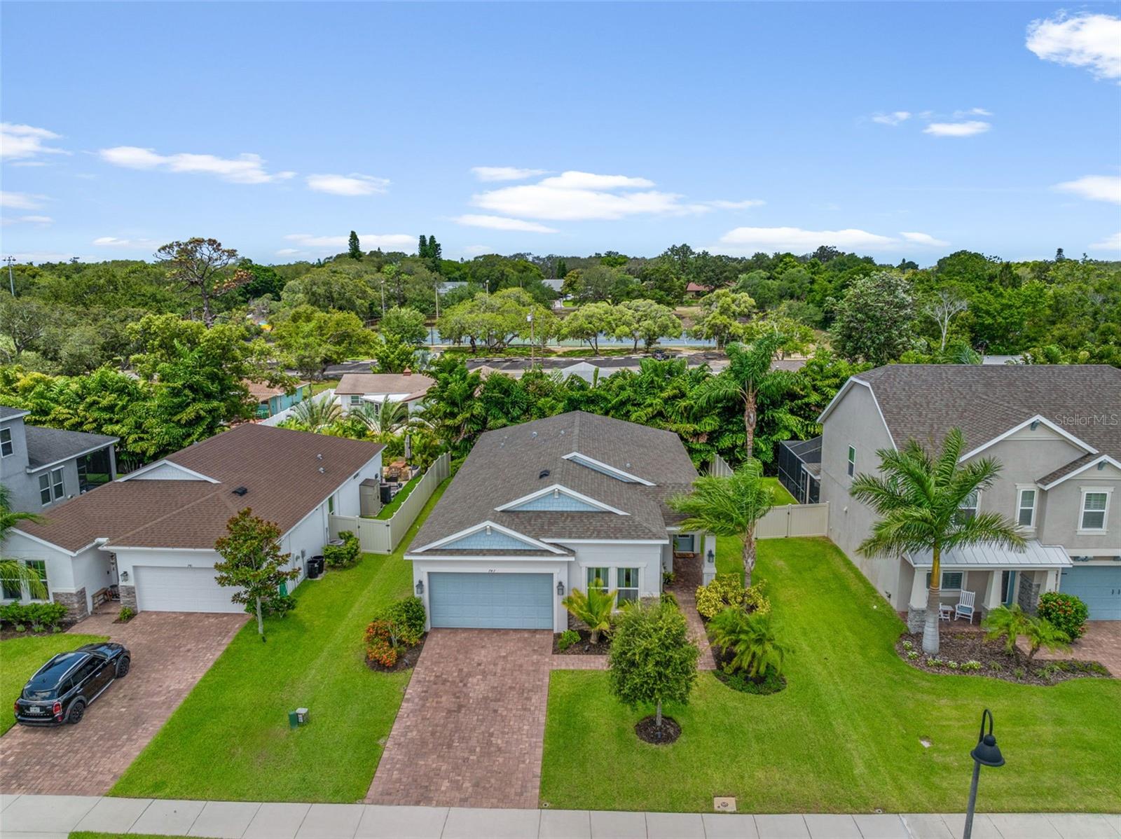 BAYSHORE HEIGHTS - Residential