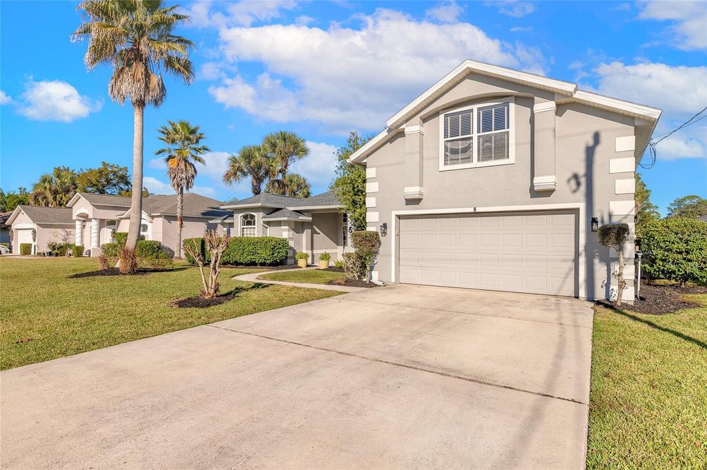 Photo of 5 Baltimore Lane, Palm Coast, FL 32137 (MLS # V4946238)