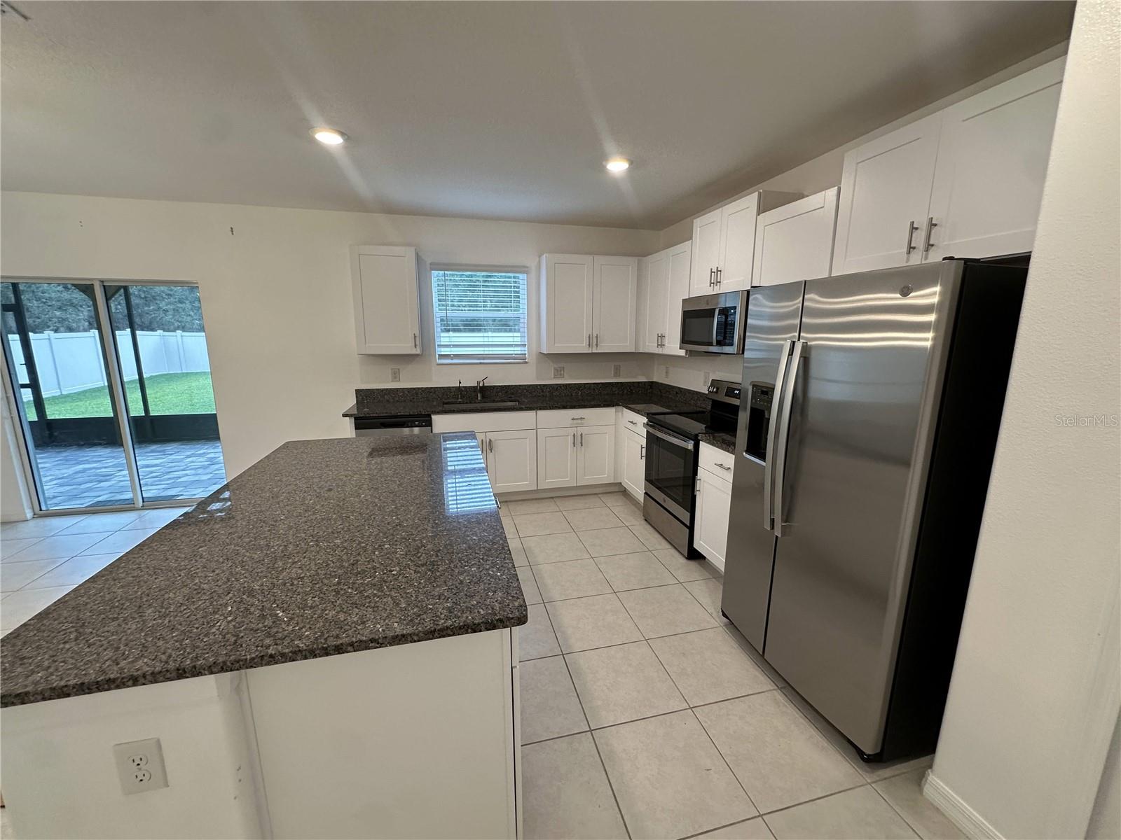 SADDLE CRK PRESERVE PH 1 - Residential Lease