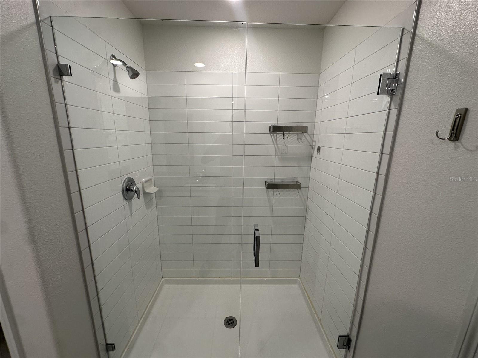 SADDLE CRK PRESERVE PH 1 - Residential Lease