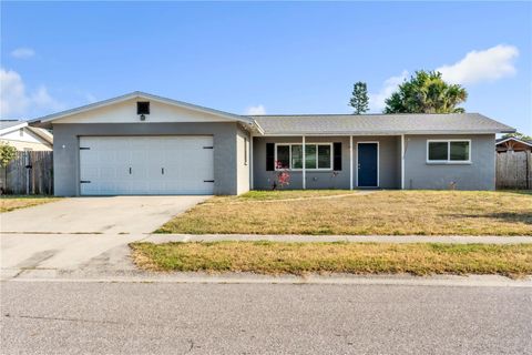 Photo of 2705 20th Avenue Drive W, Bradenton, FL 34205 (MLS # A4650313)