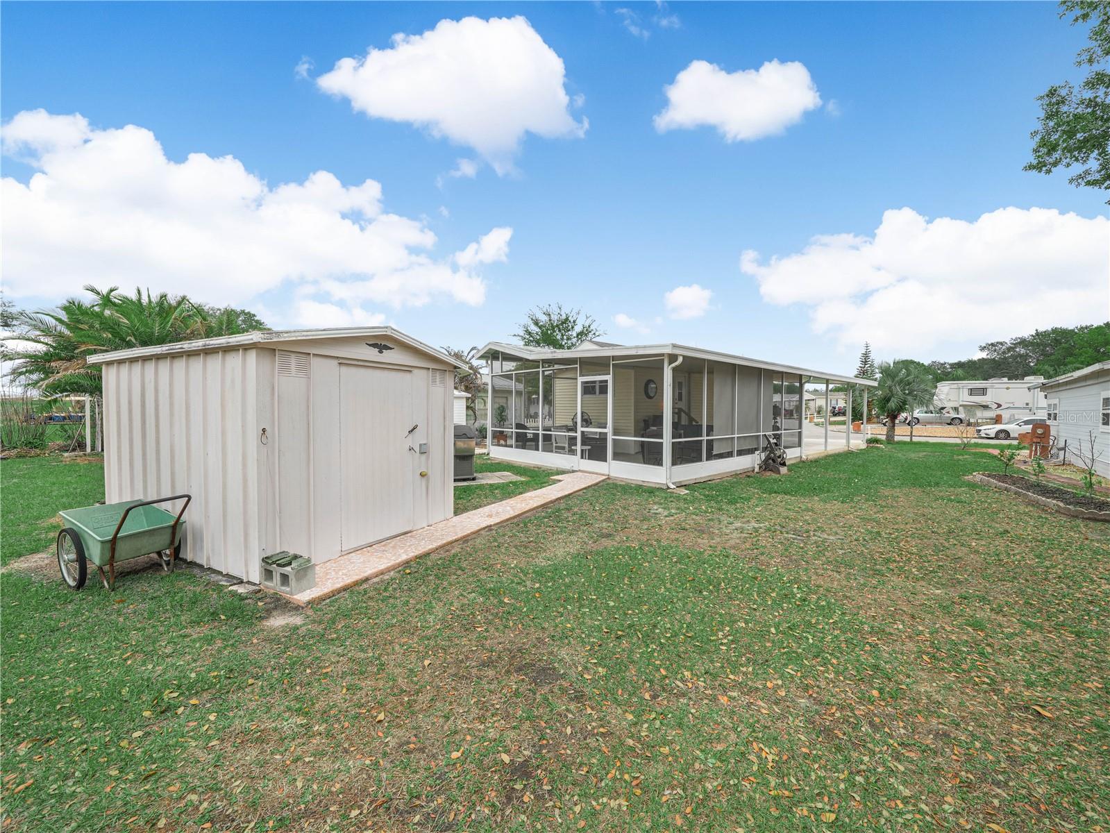 SADDLEBAG - Residential